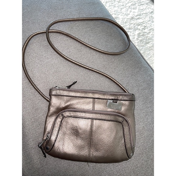 TIGNANELLO LEATHER CROSSBODY - Picture 1 of 11